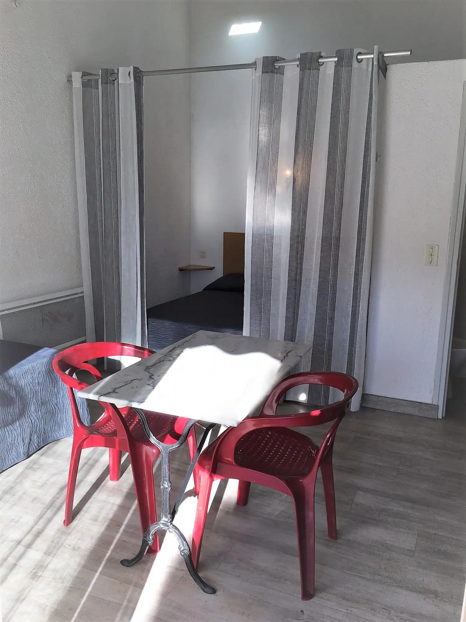 tente camping Mandelieu
